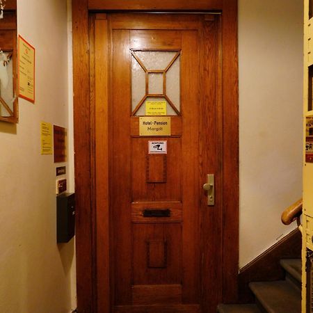 Hotelpension Margrit Berlijn Buitenkant foto