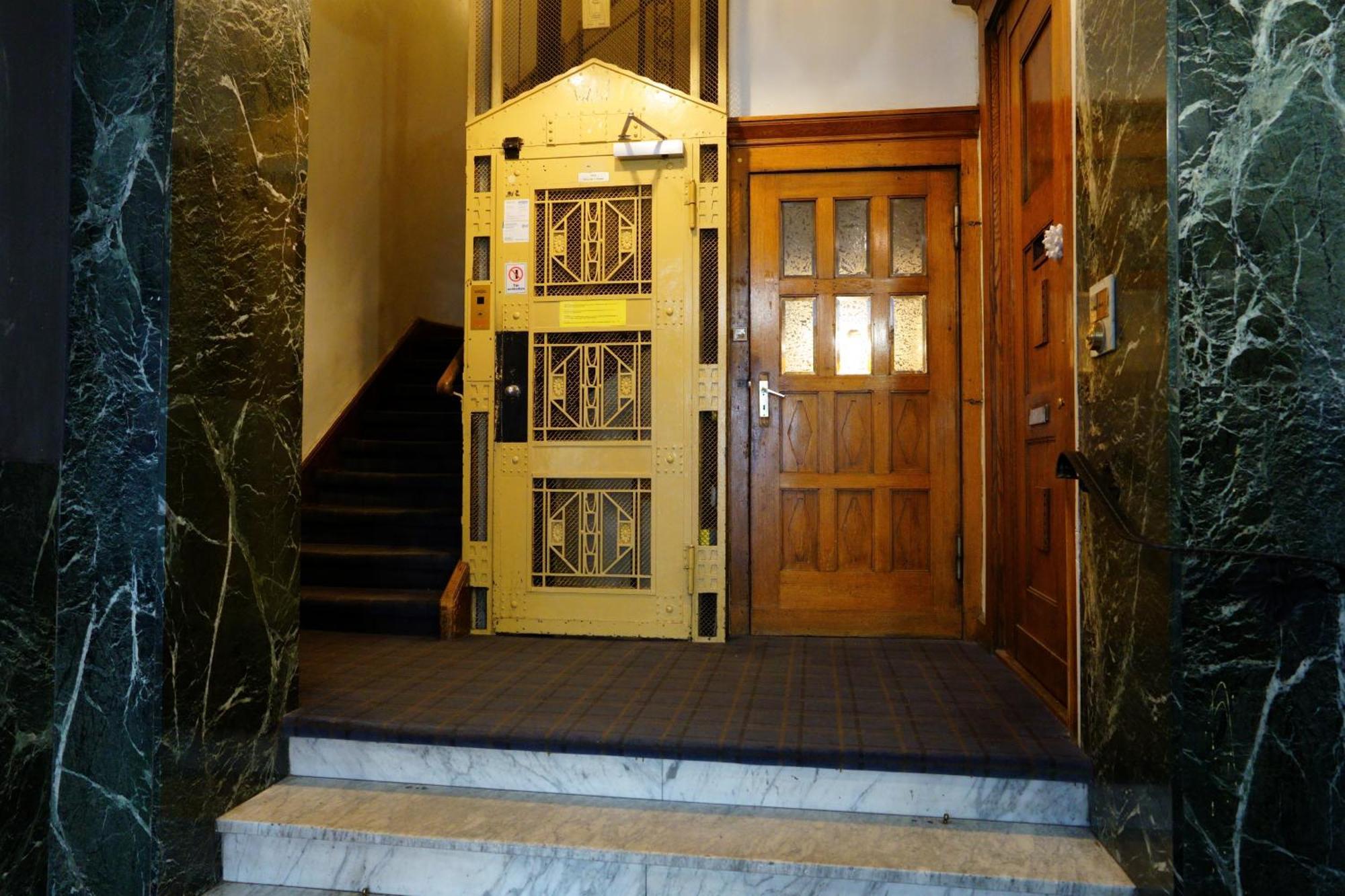 Hotelpension Margrit Berlijn Buitenkant foto