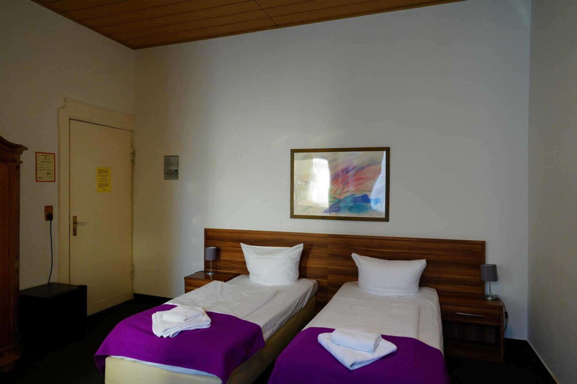 Hotelpension Margrit Berlijn Buitenkant foto