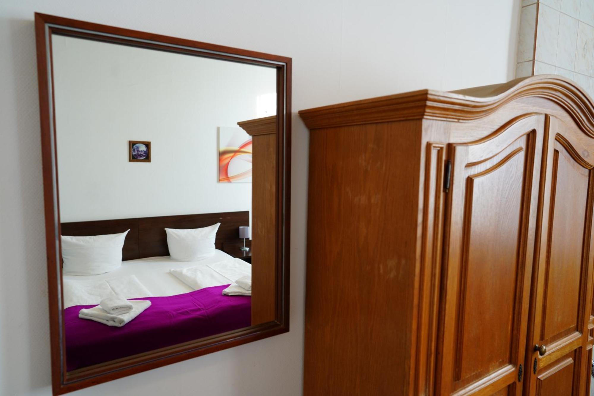 Hotelpension Margrit Berlijn Buitenkant foto
