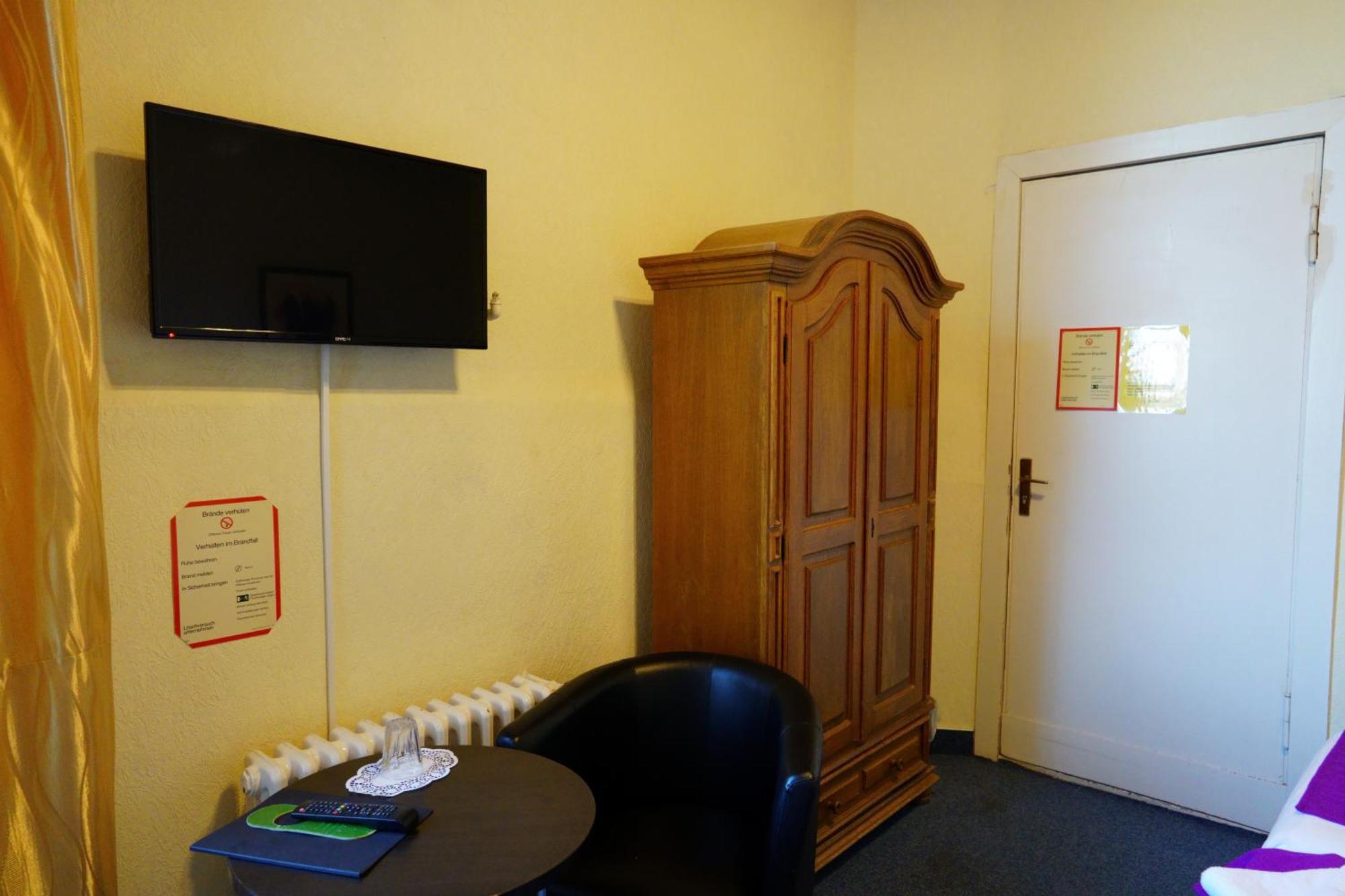 Hotelpension Margrit Berlijn Buitenkant foto