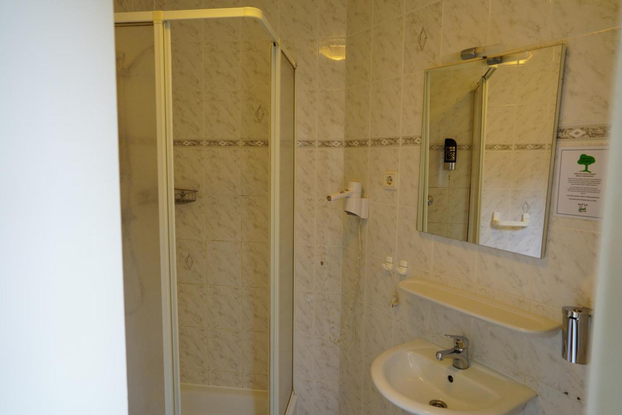 Hotelpension Margrit Berlijn Buitenkant foto